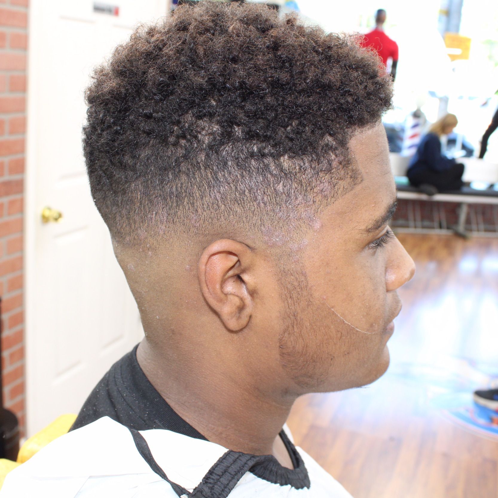 Textured crop with a clean skin fade and lineup
